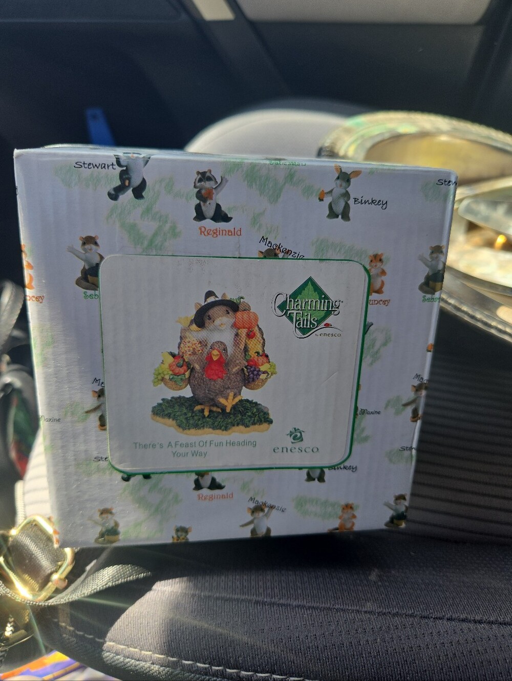 Charming Tails Enesco “There’s A Feast Of Fun Heading Your Way” NIB Thanksgiving
